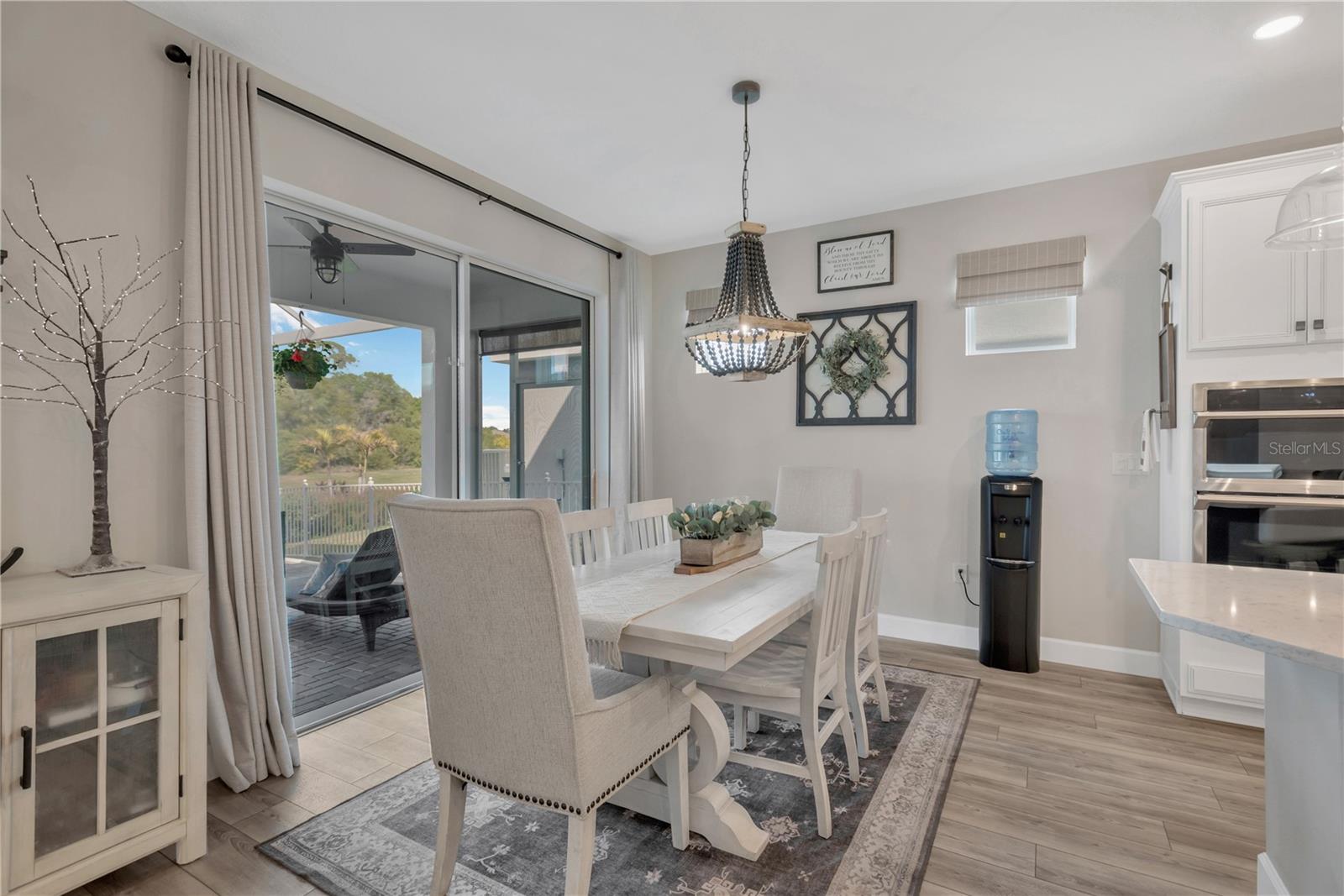 Image 17 of 79 For 315 Blackrock Lane