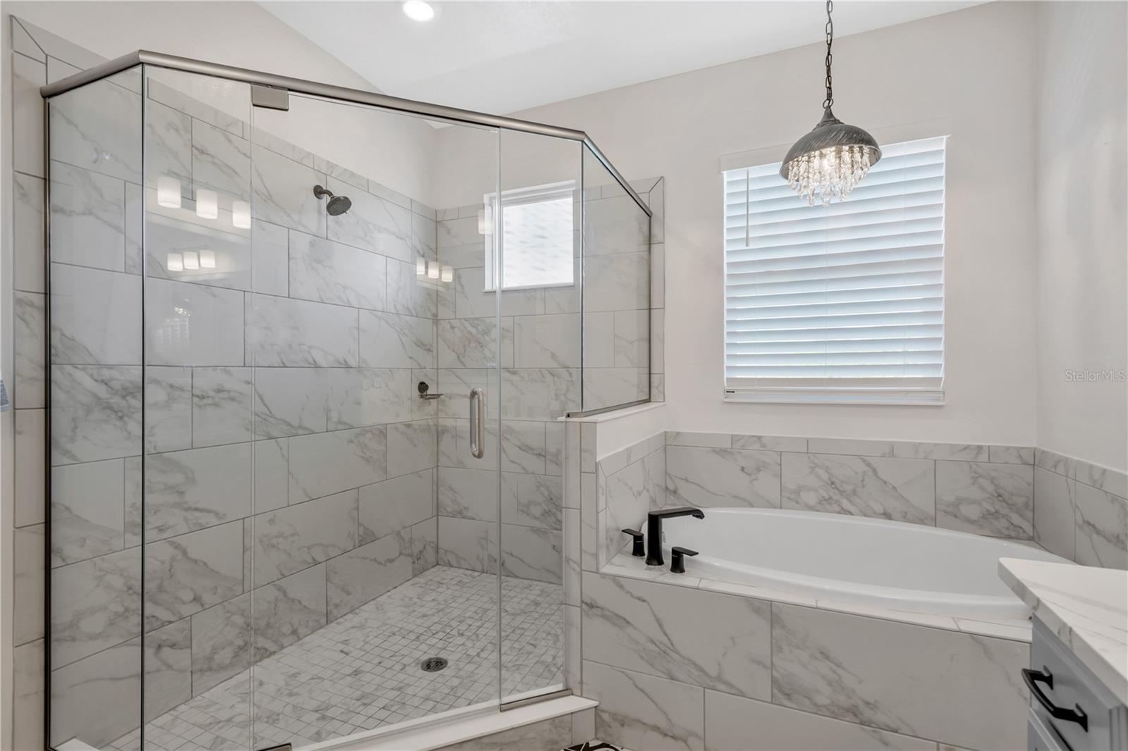 Image 31 of 79 For 315 Blackrock Lane