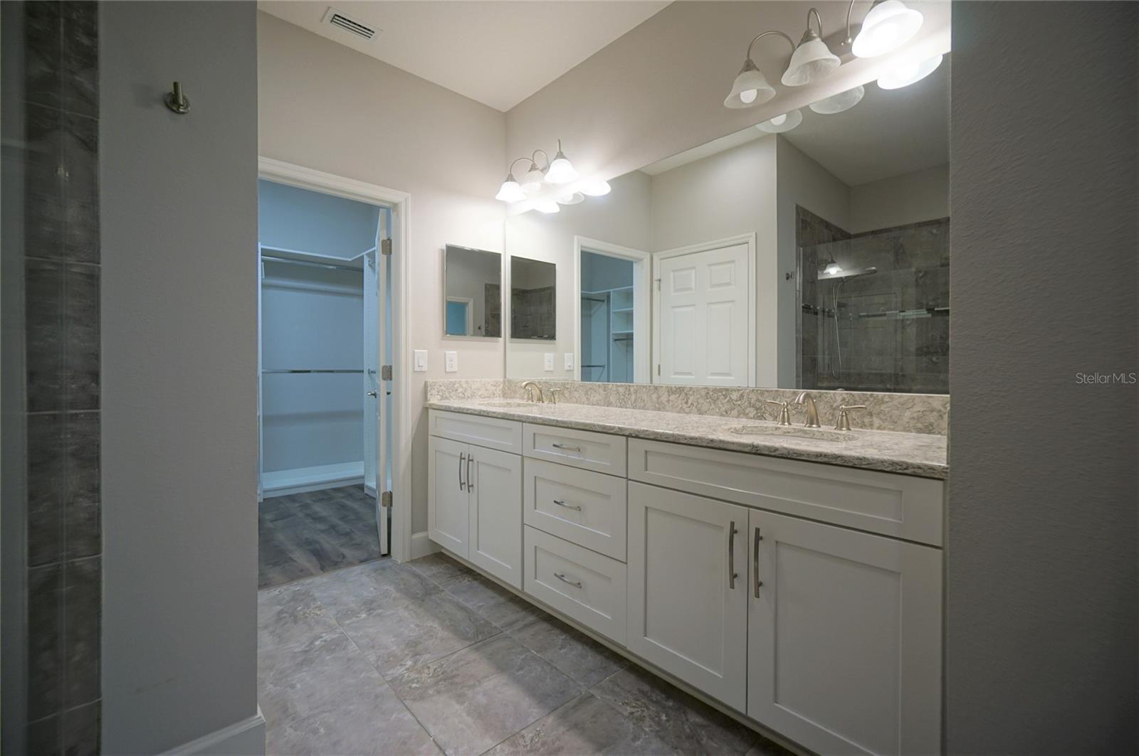 Image 14 of 26 For 12313 Terracina Chase Court