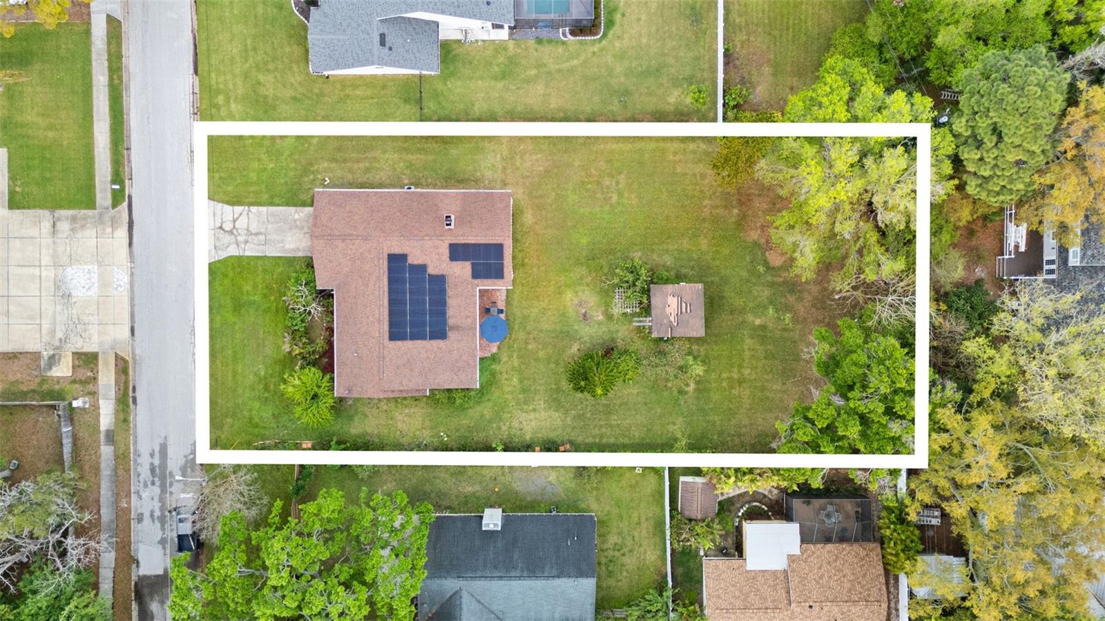 Image 2 of 39 For 2007 Golf View Drive