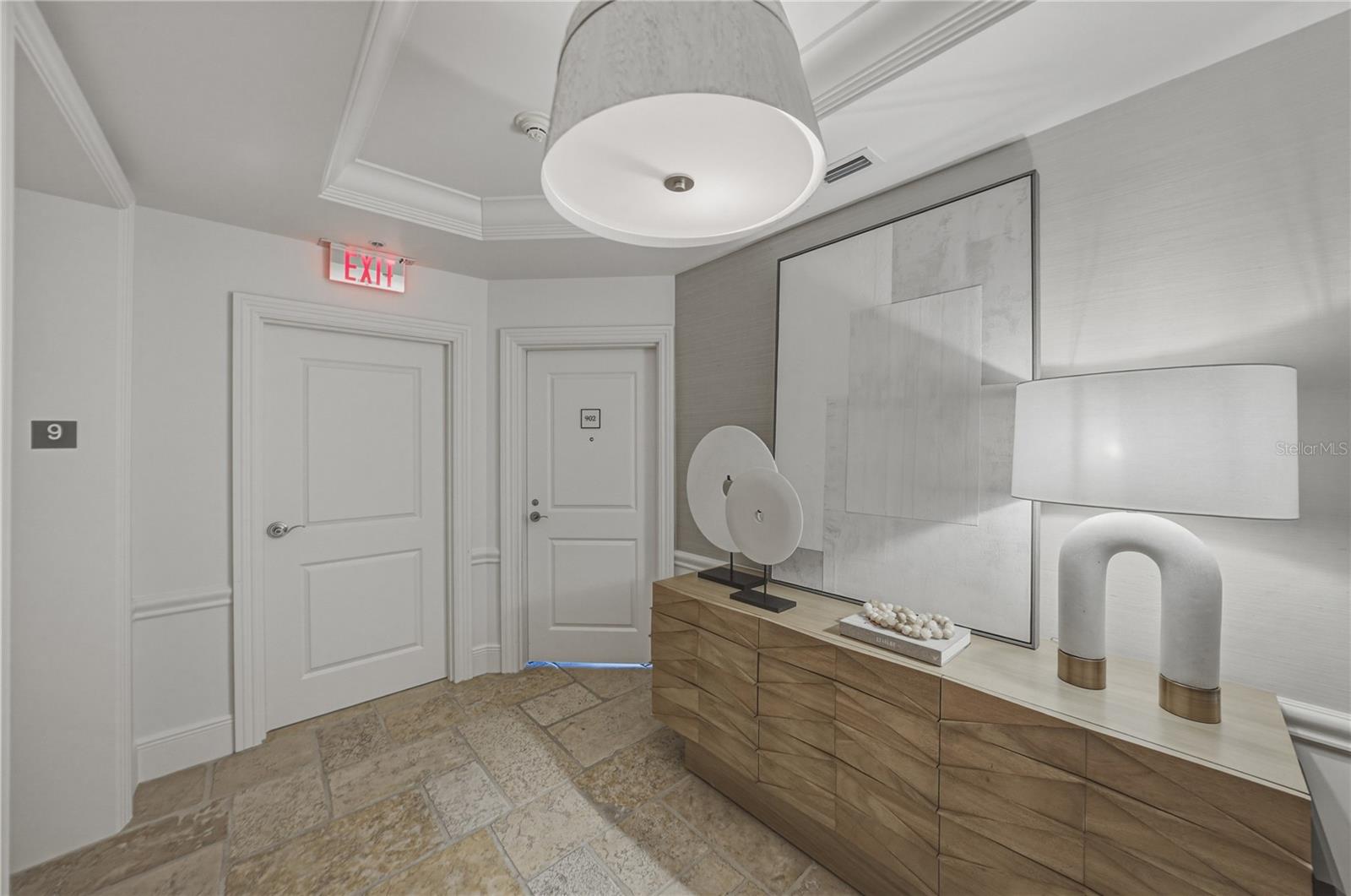 Image 2 of 96 For 450 Knights Run Avenue 902