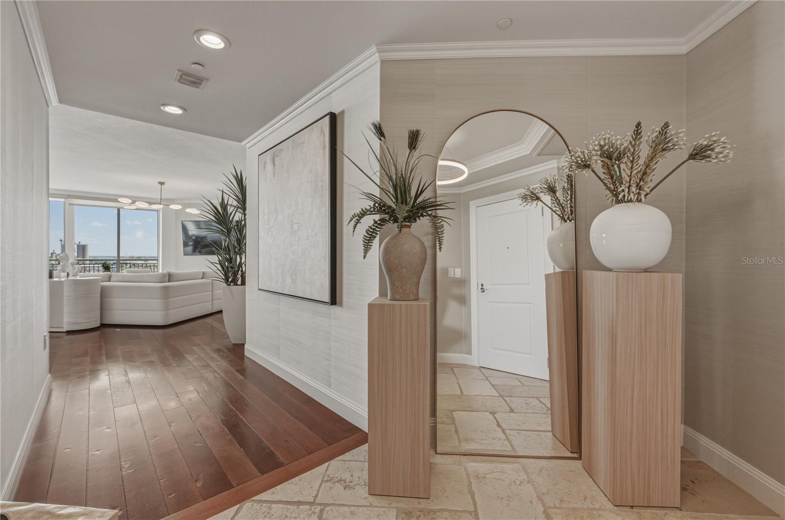 Image 5 of 96 For 450 Knights Run Avenue 902