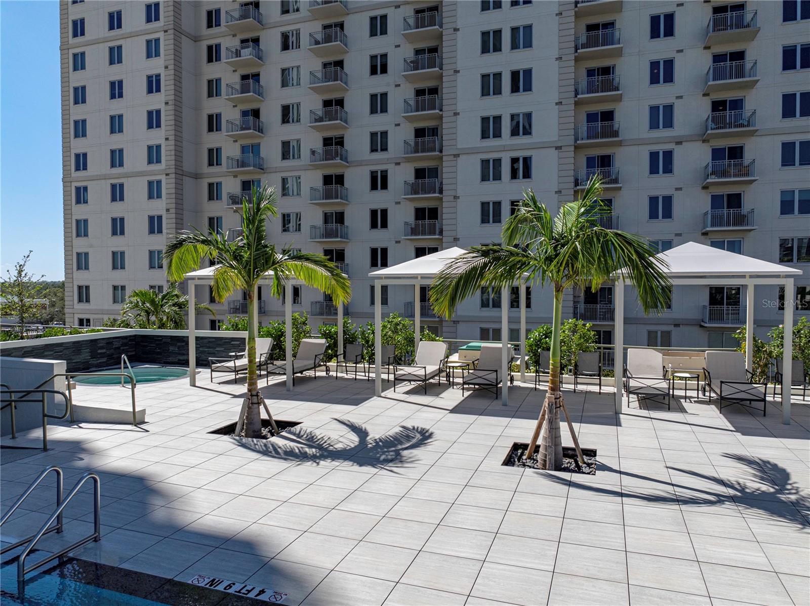 Image 90 of 96 For 450 Knights Run Avenue 902