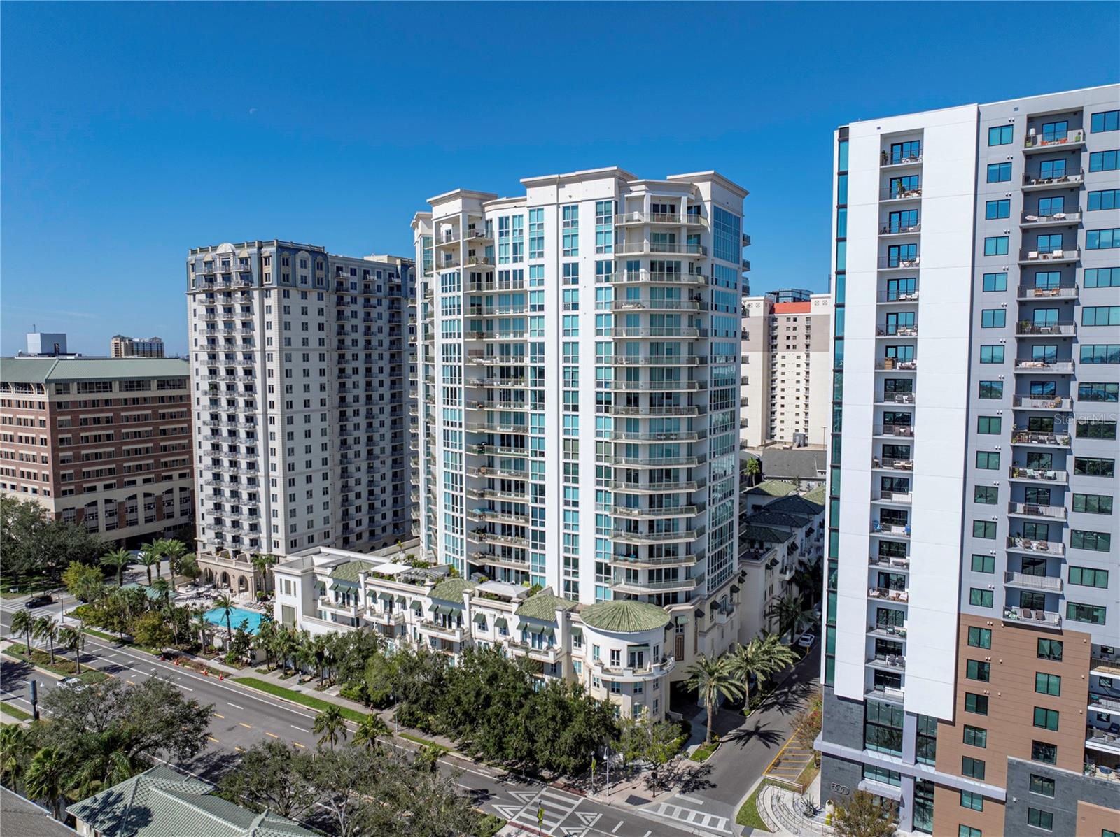 Image 96 of 96 For 450 Knights Run Avenue 902