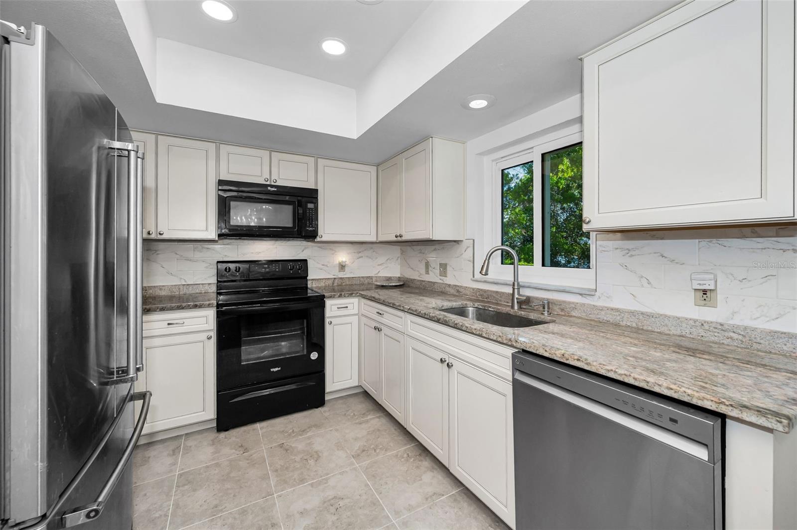 Image 21 of 96 For 2210 Utopian Drive E 203