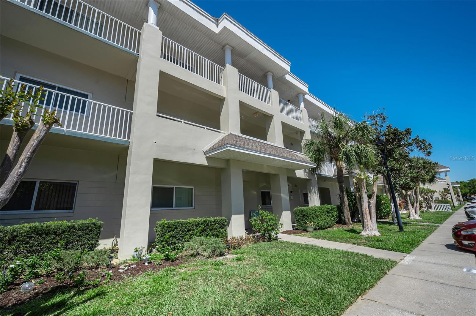 Image 4 of 96 For 2210 Utopian Drive E 203