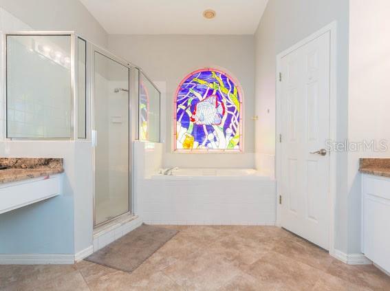 Image 12 of 24 For 23635 Oakside Boulevard