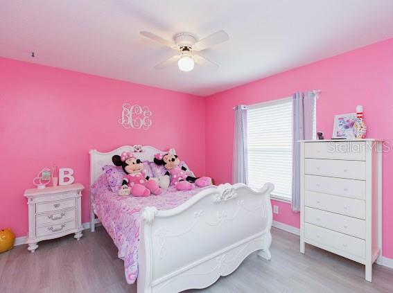 Image 17 of 24 For 23635 Oakside Boulevard