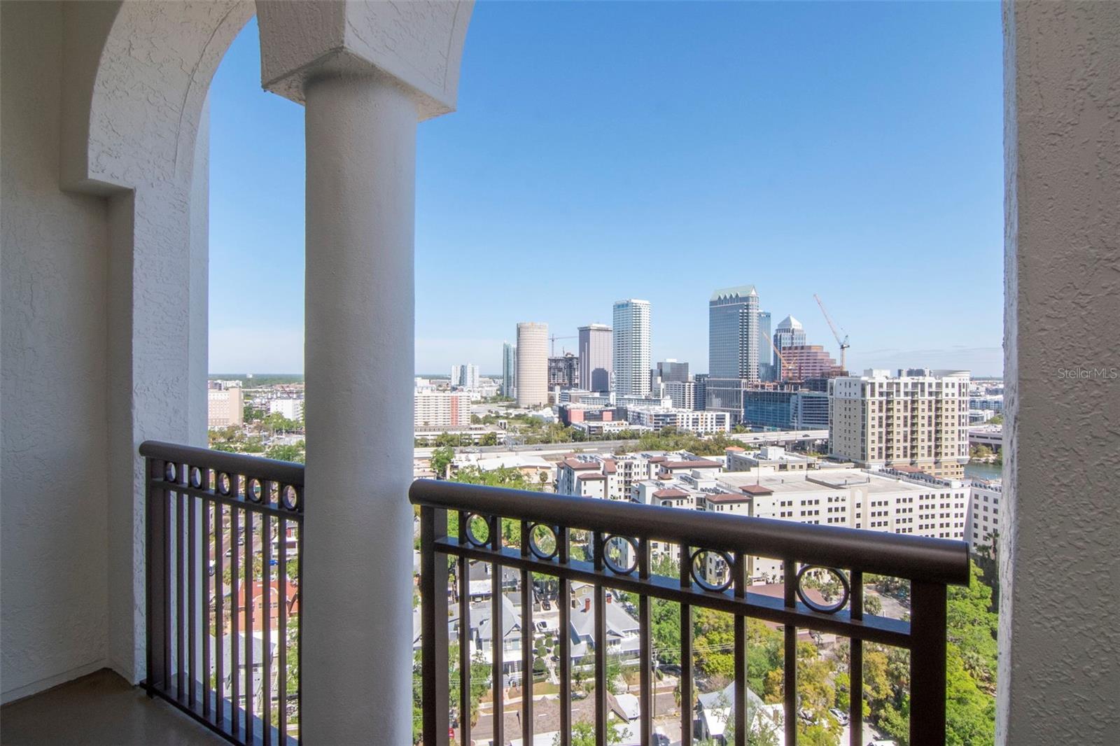 Image 18 of 33 For 345 Bayshore Boulevard Gp4