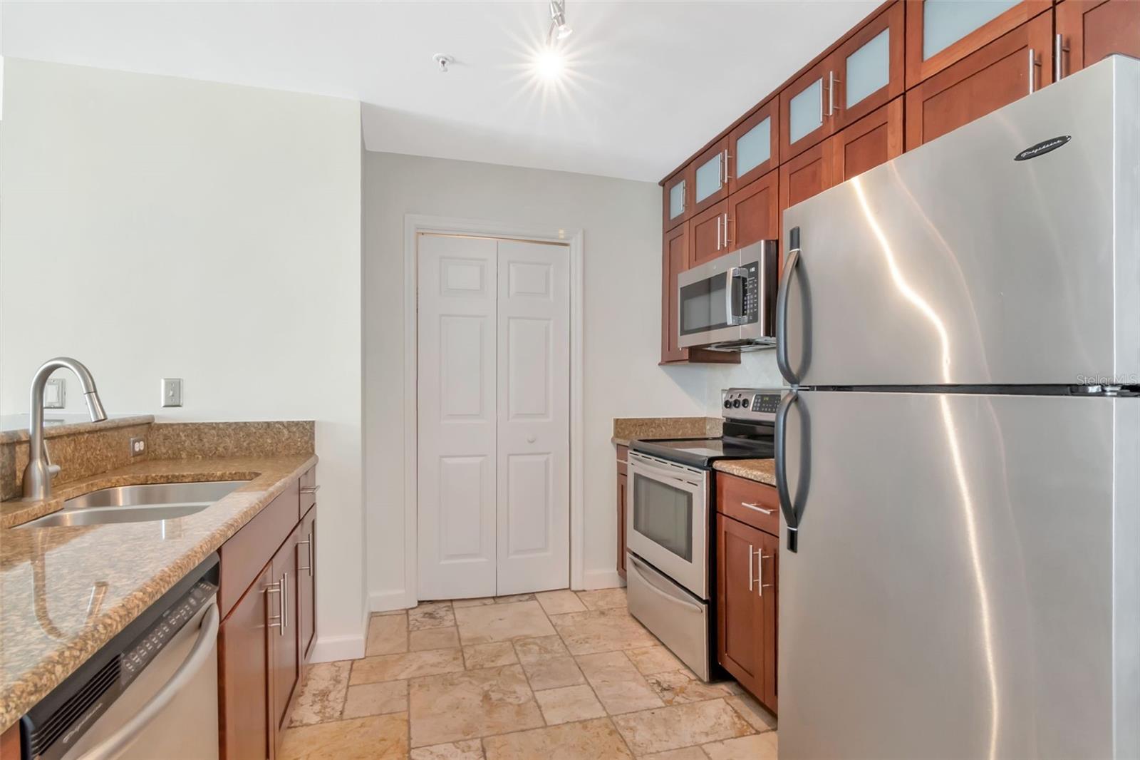 Image 4 of 33 For 345 Bayshore Boulevard Gp4