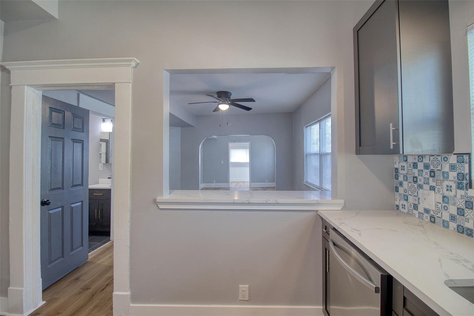 Image 14 of 29 For 675 16th Avenue S 1