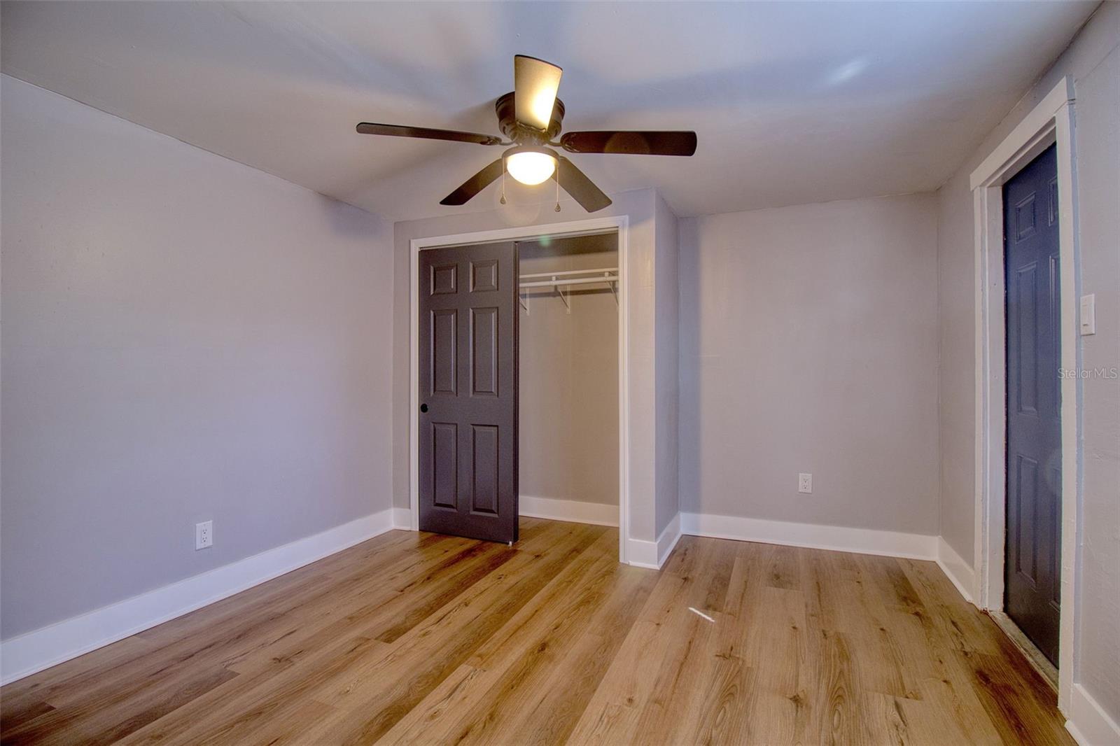 Image 17 of 29 For 675 16th Avenue S 1