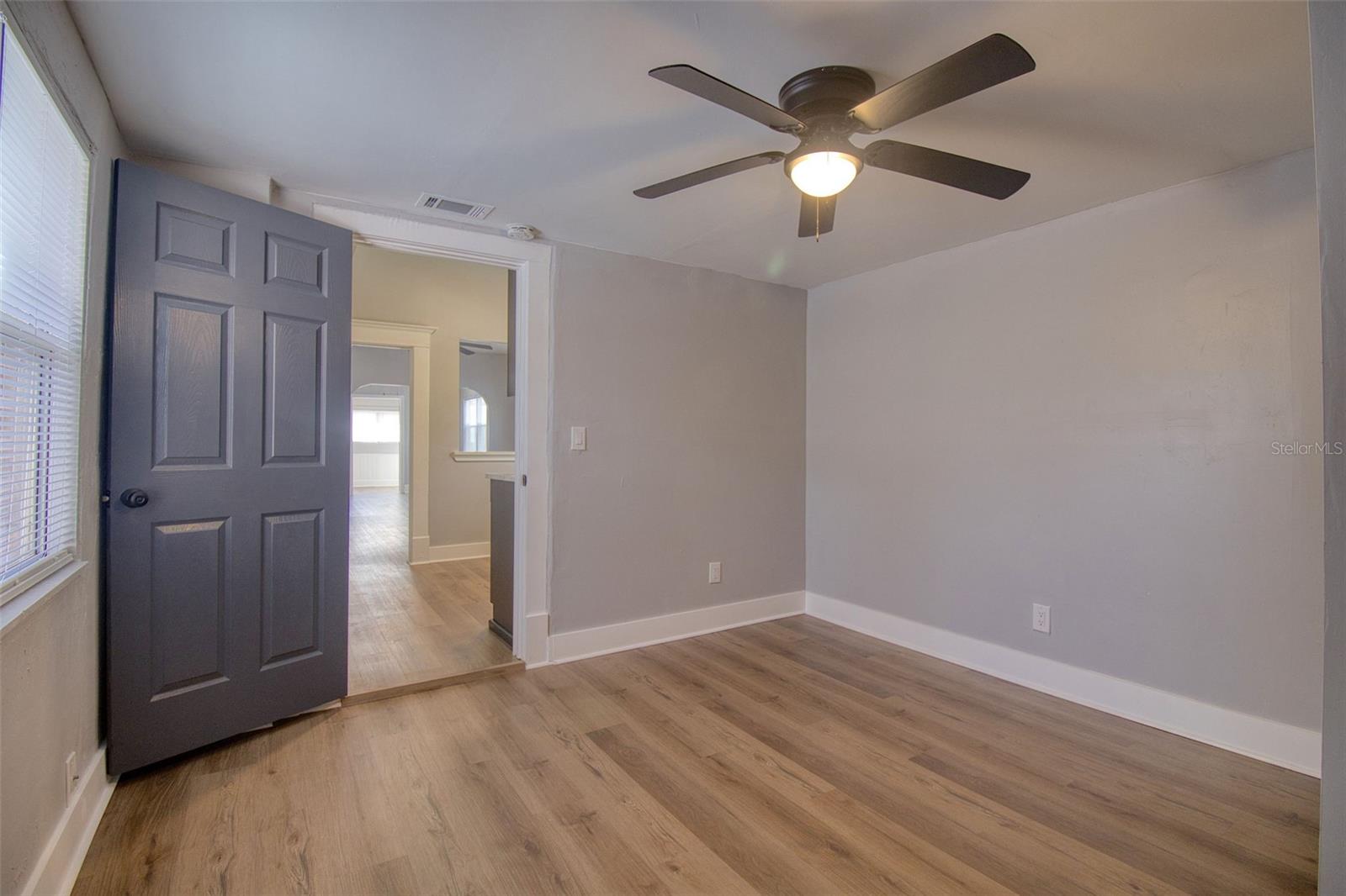 Image 18 of 29 For 675 16th Avenue S 1