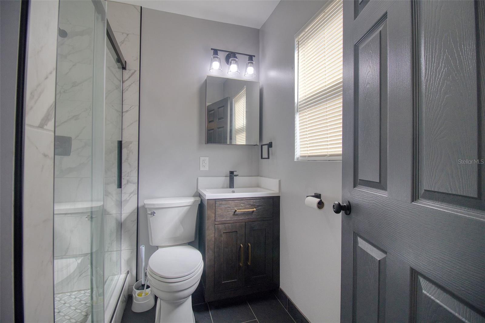 Image 21 of 29 For 675 16th Avenue S 1