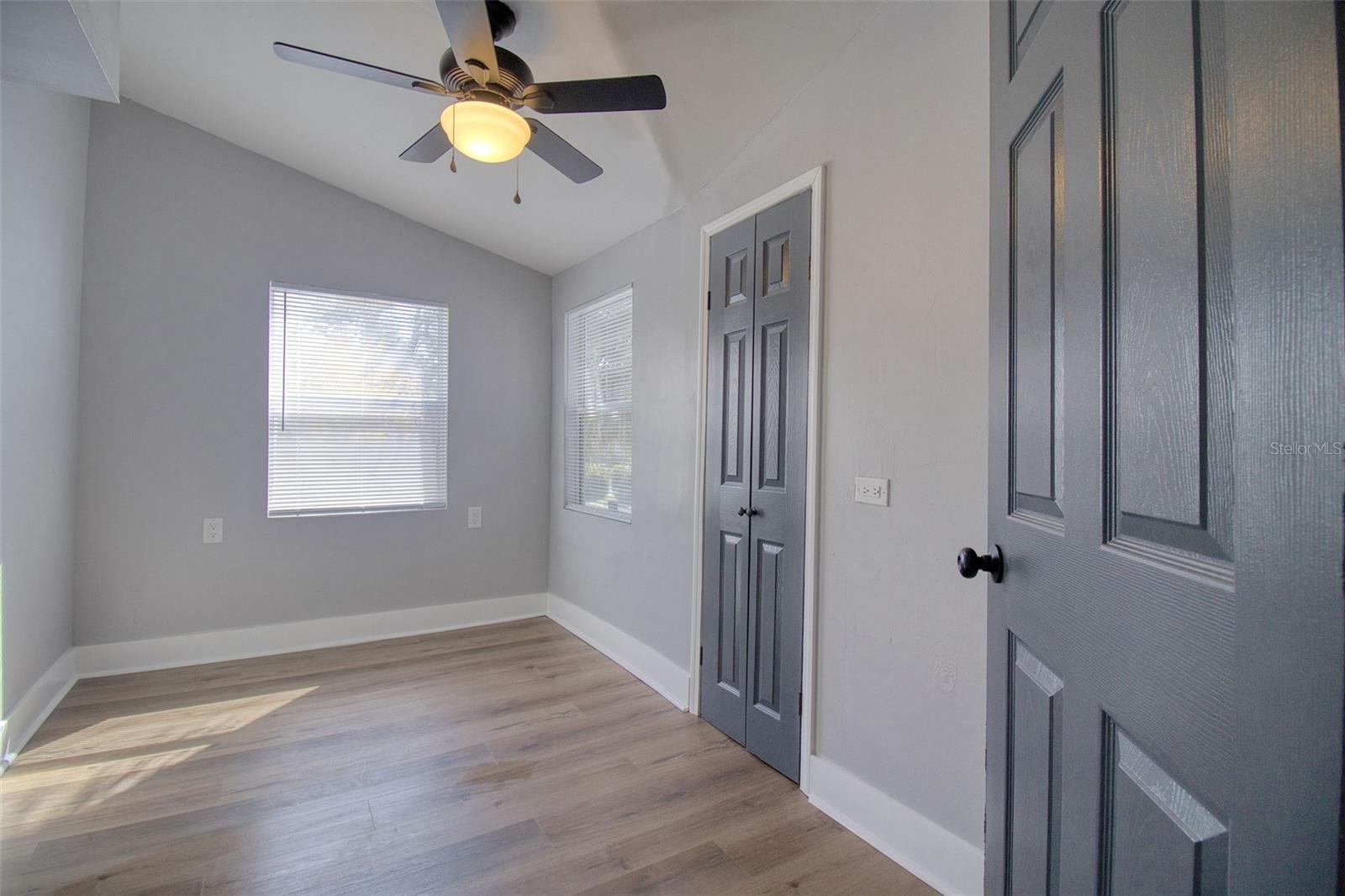 Image 8 of 29 For 675 16th Avenue S 1