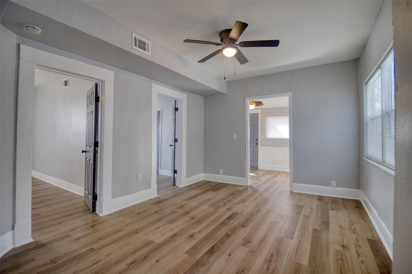 Image 9 of 29 For 675 16th Avenue S 1