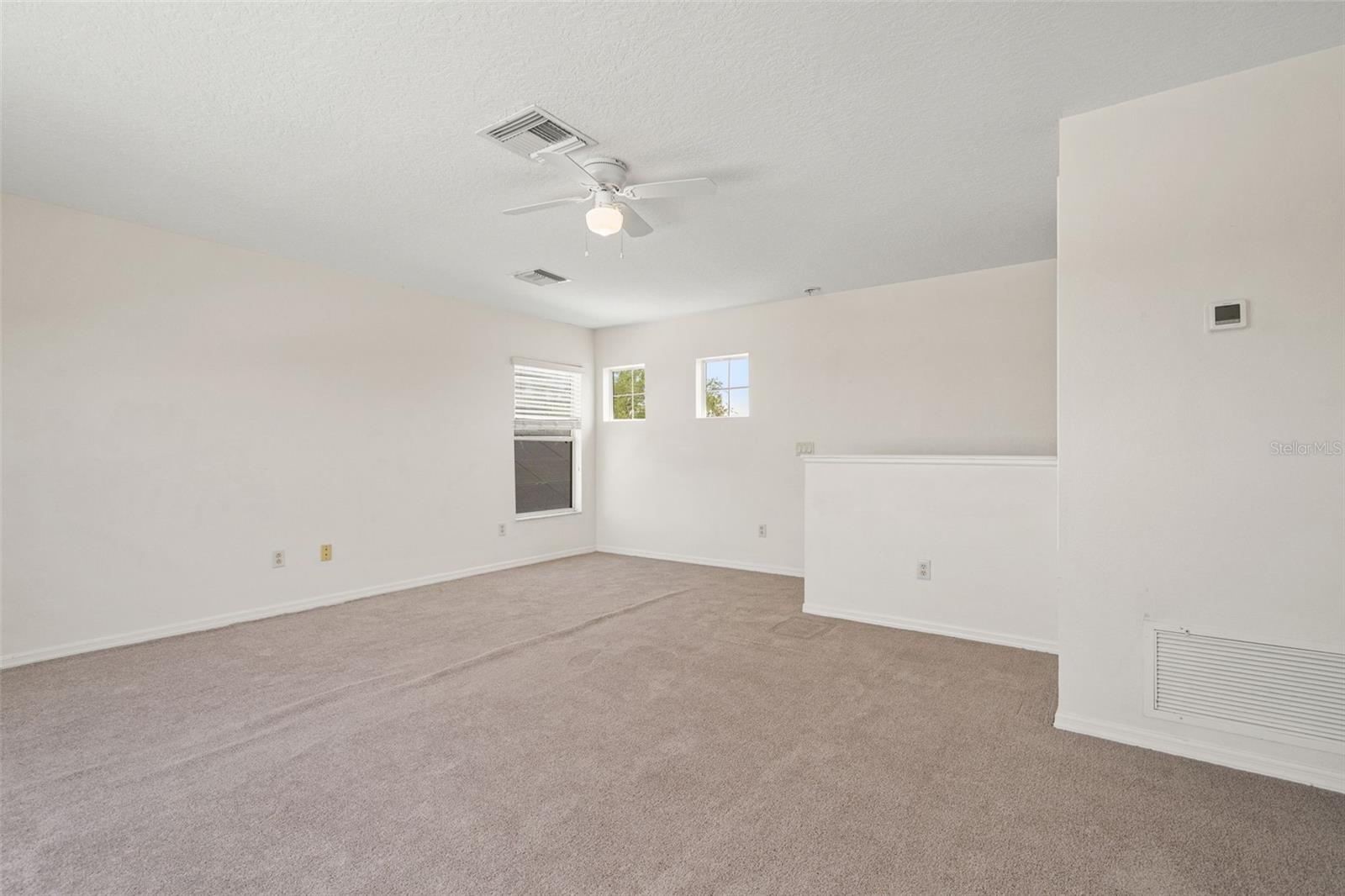 Image 22 of 36 For 518 York Dale Drive