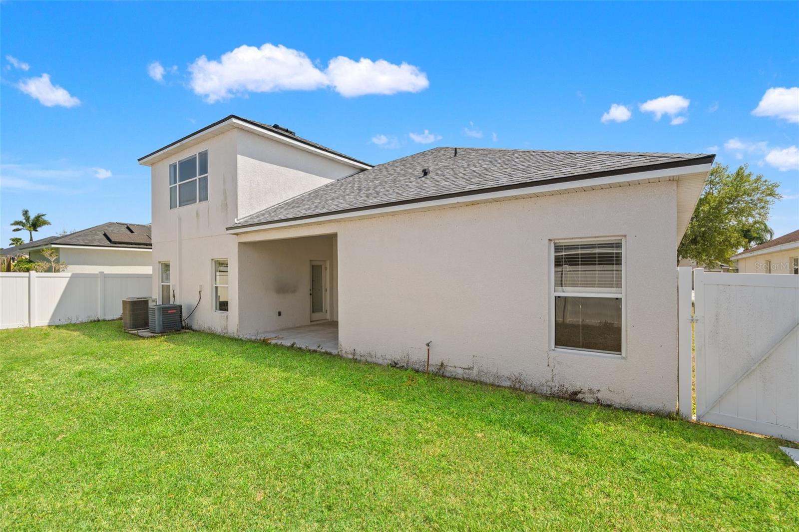 Image 26 of 36 For 518 York Dale Drive