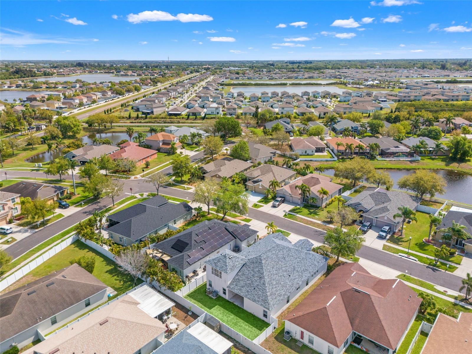 Image 29 of 36 For 518 York Dale Drive