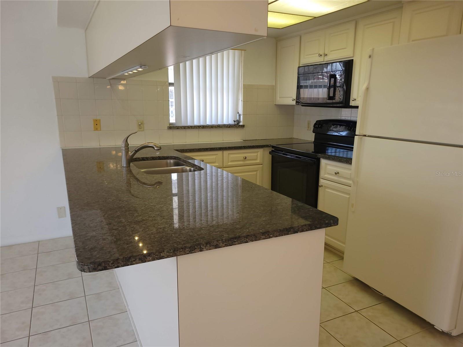 Image 14 of 25 For 6410 Tralee Avenue