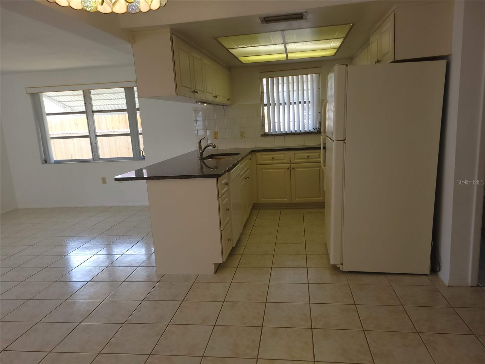 Image 15 of 25 For 6410 Tralee Avenue