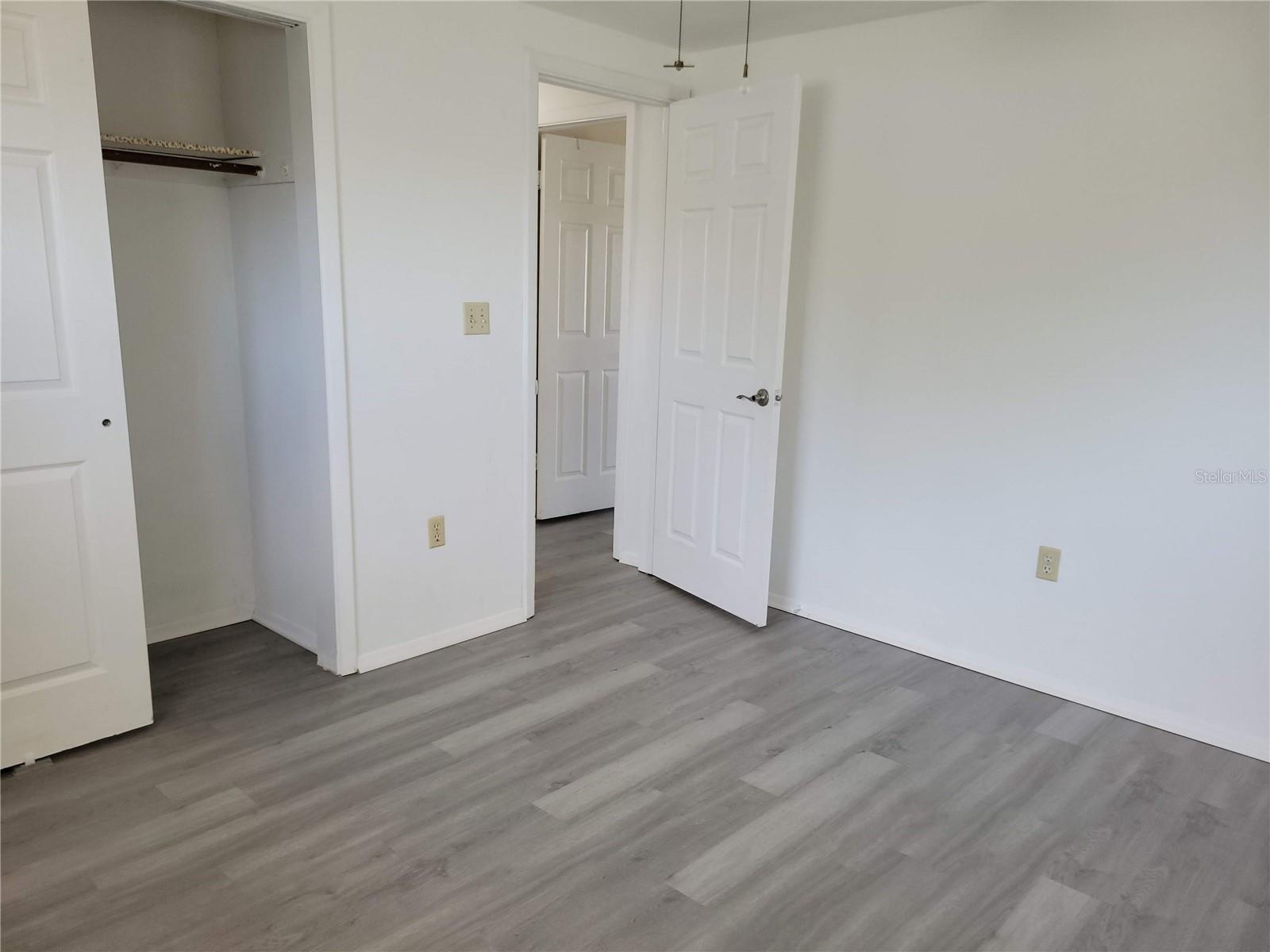 Image 21 of 25 For 6410 Tralee Avenue