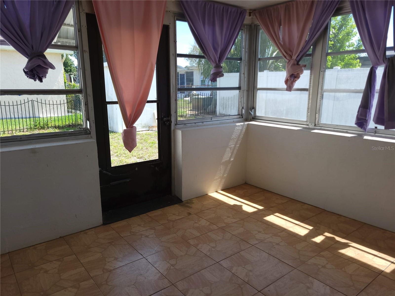 Image 23 of 25 For 6410 Tralee Avenue