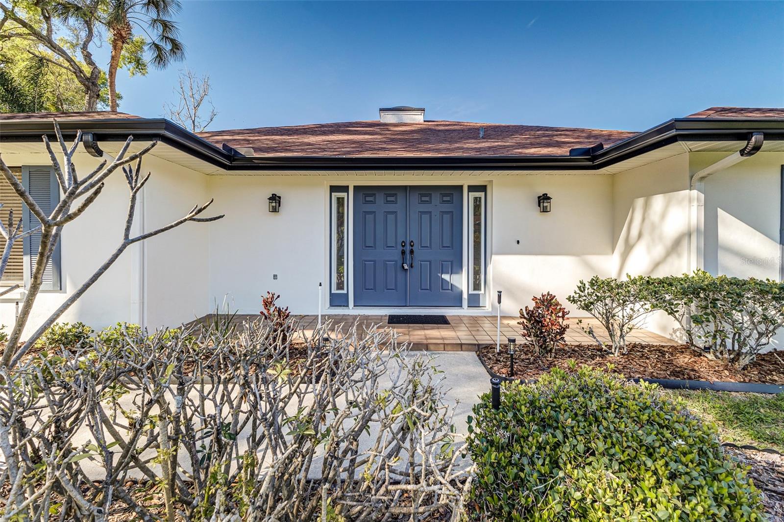 Image 2 of 32 For 6308 Queensway Drive