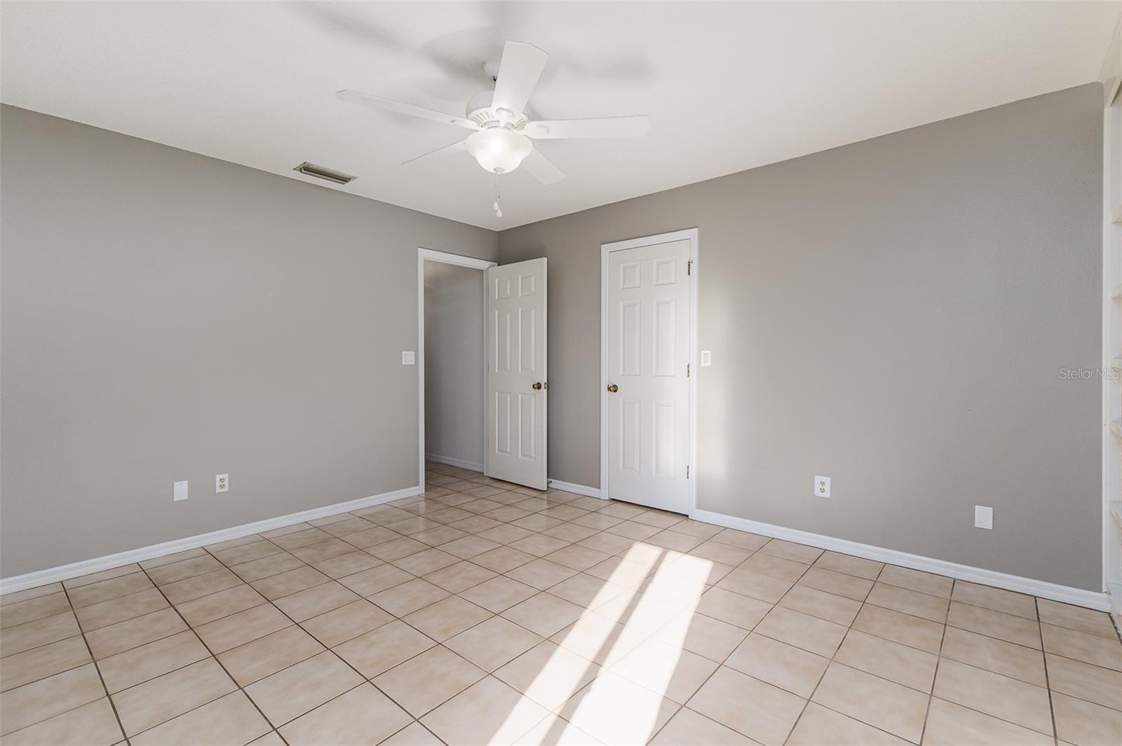 Image 22 of 32 For 6308 Queensway Drive