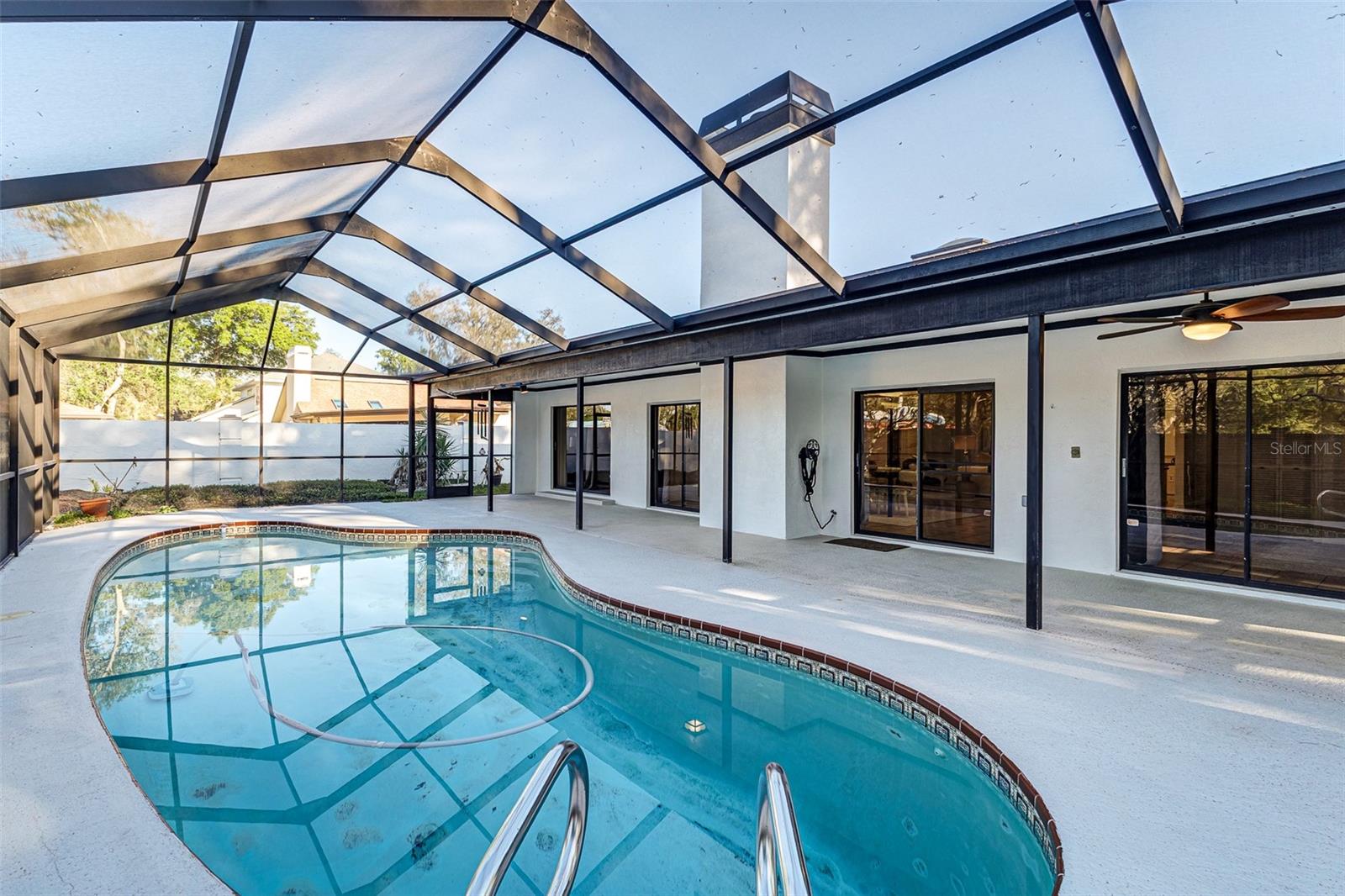 Image 3 of 32 For 6308 Queensway Drive