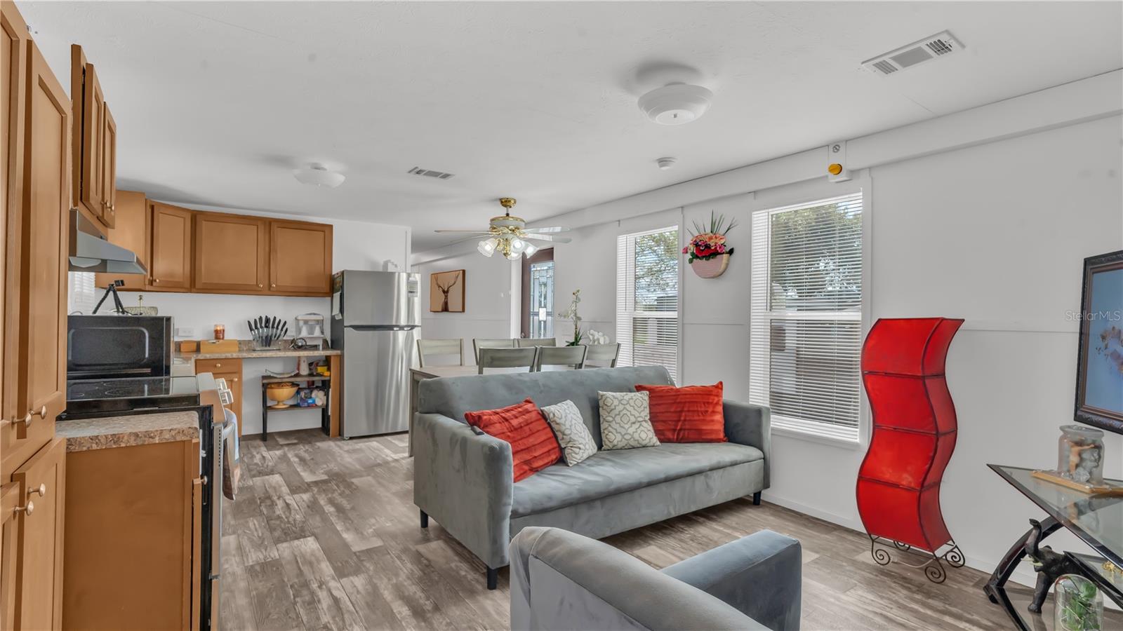 Image 23 of 85 For 1333 Bluff Hammock Road