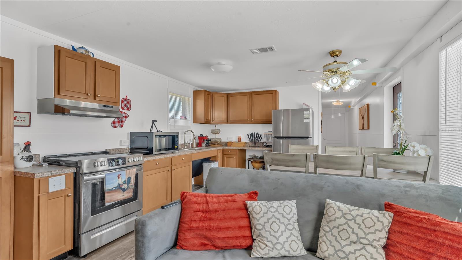 Image 24 of 85 For 1333 Bluff Hammock Road