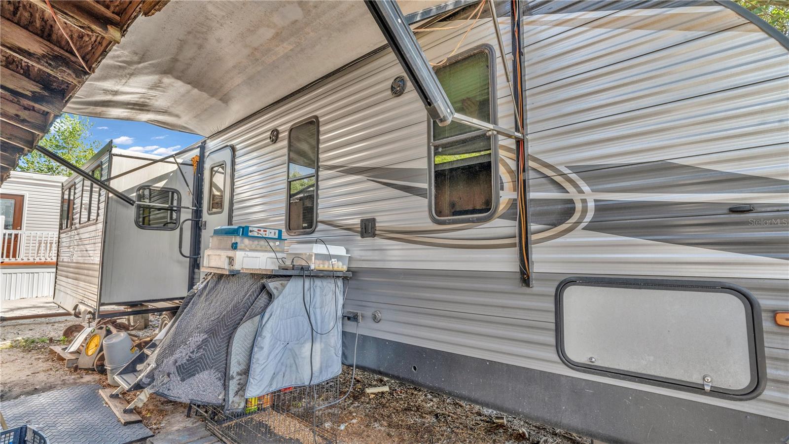 Image 36 of 85 For 1333 Bluff Hammock Road