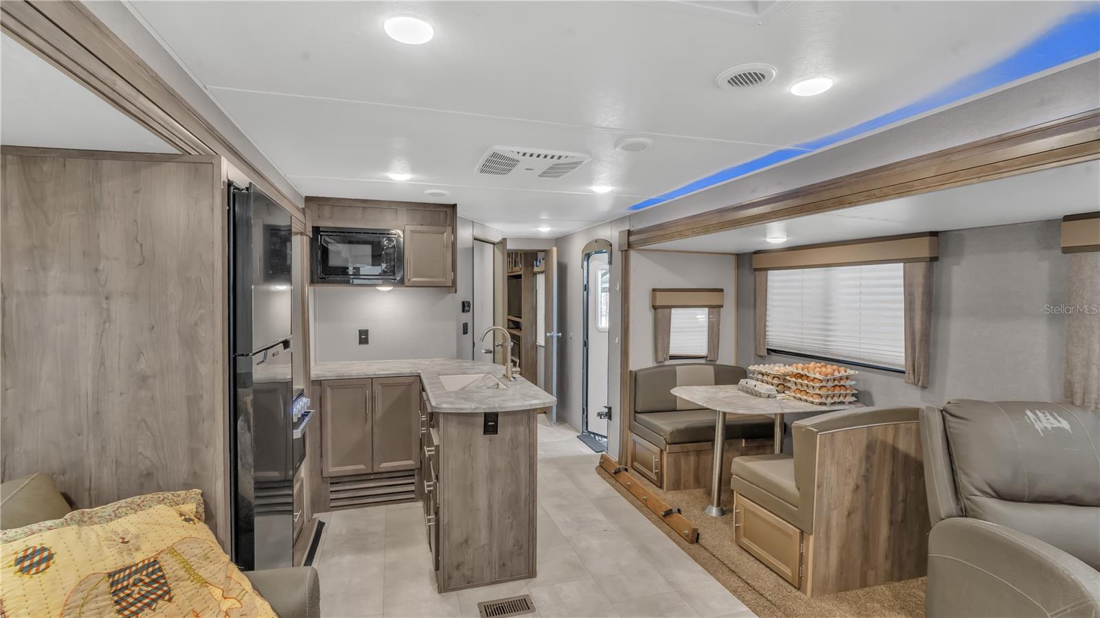 Image 38 of 85 For 1333 Bluff Hammock Road