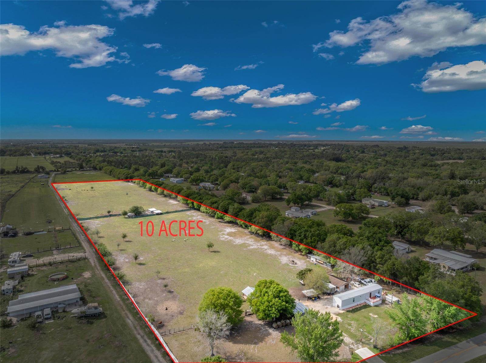 Image 43 of 85 For 1333 Bluff Hammock Road