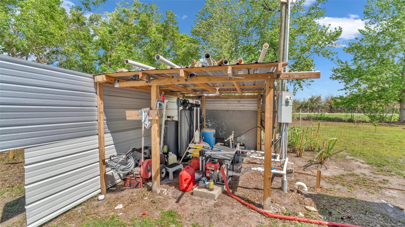 Image 69 of 85 For 1333 Bluff Hammock Road