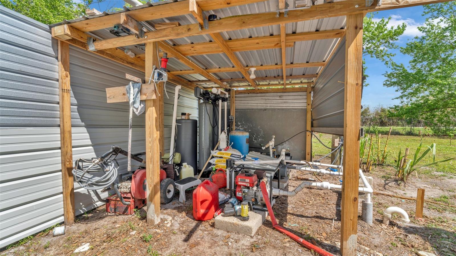 Image 70 of 85 For 1333 Bluff Hammock Road