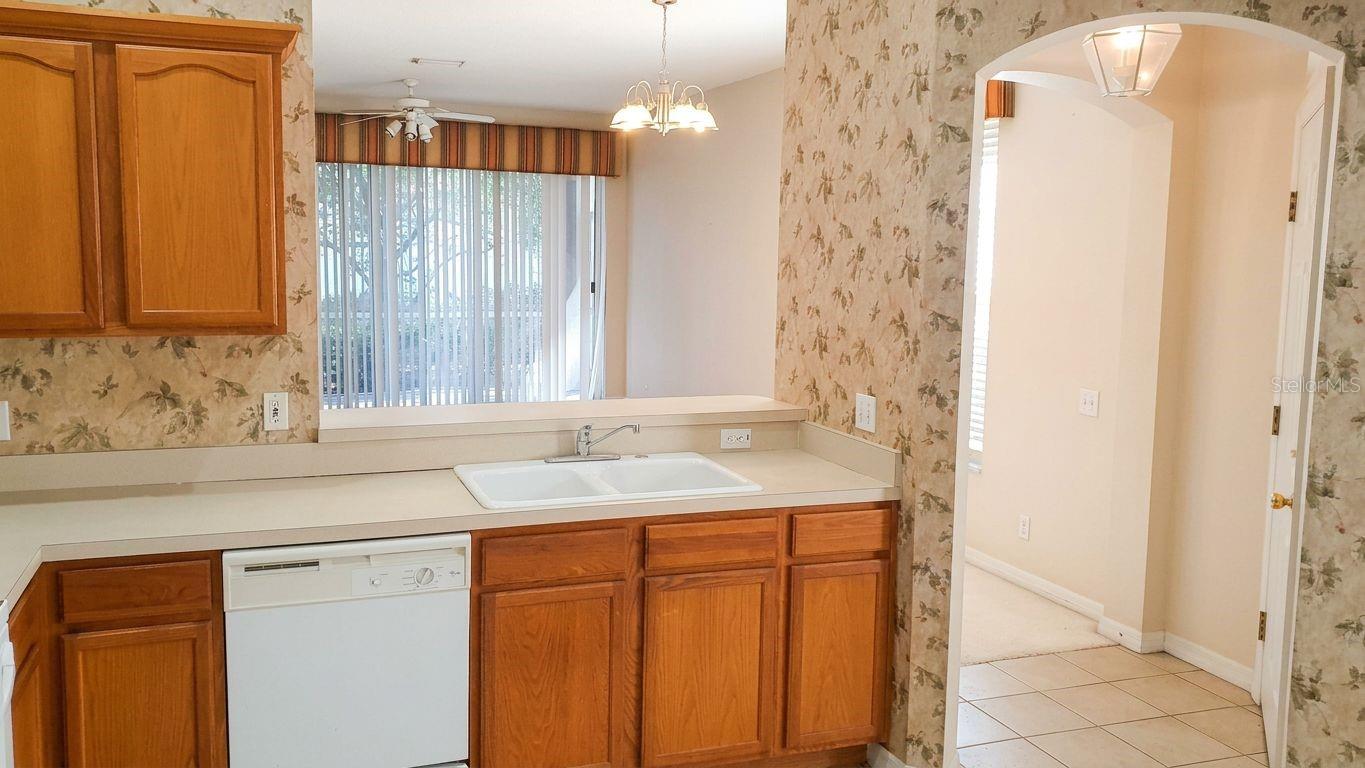 Image 10 of 38 For 7827 66th Way N