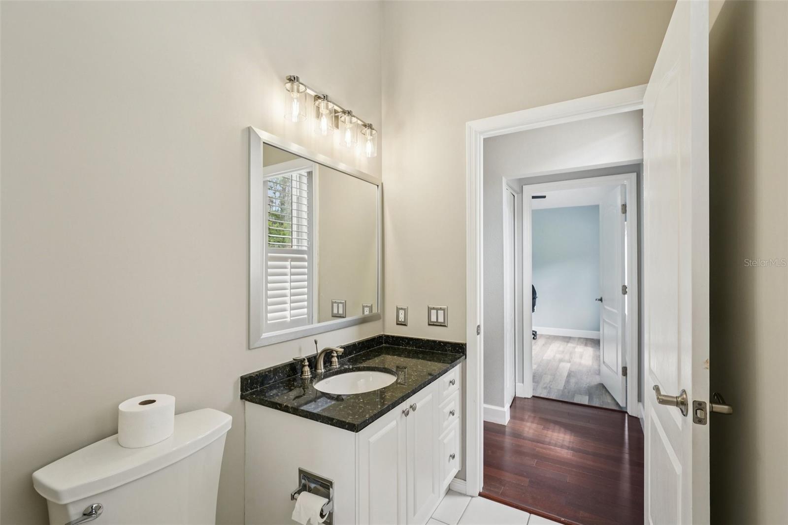 Image 44 of 84 For 4941 Kylemore Court