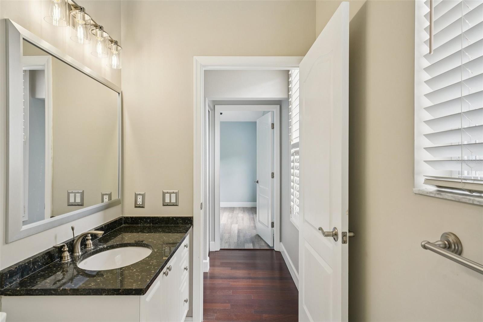 Image 45 of 84 For 4941 Kylemore Court