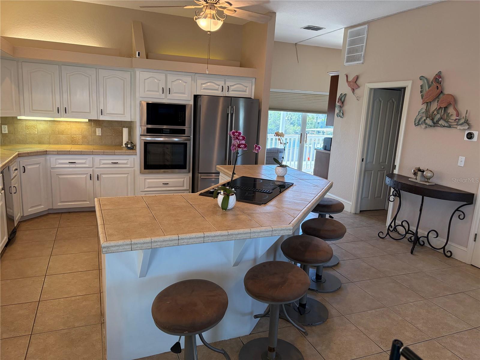 Image 10 of 46 For 6441 Clark Street