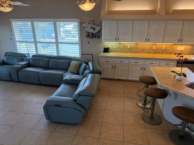 Image 15 of 46 For 6441 Clark Street