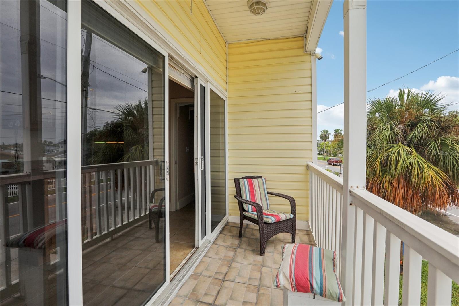 Image 37 of 46 For 6441 Clark Street