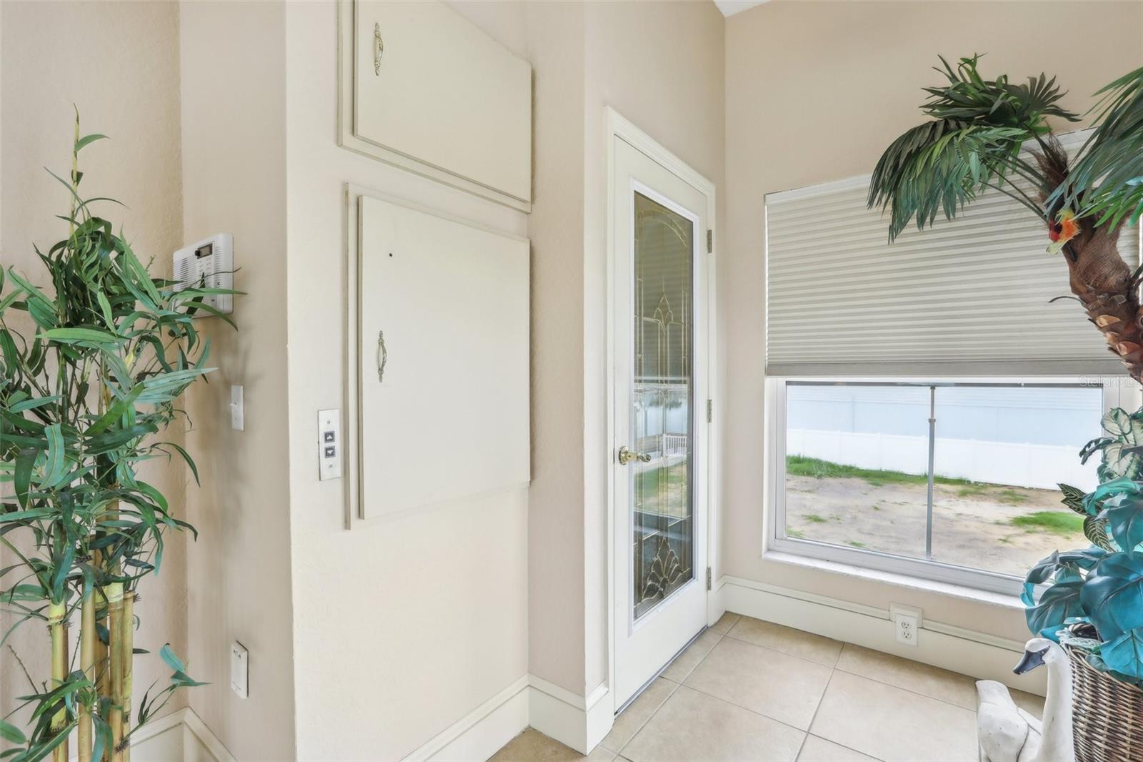 Image 5 of 46 For 6441 Clark Street