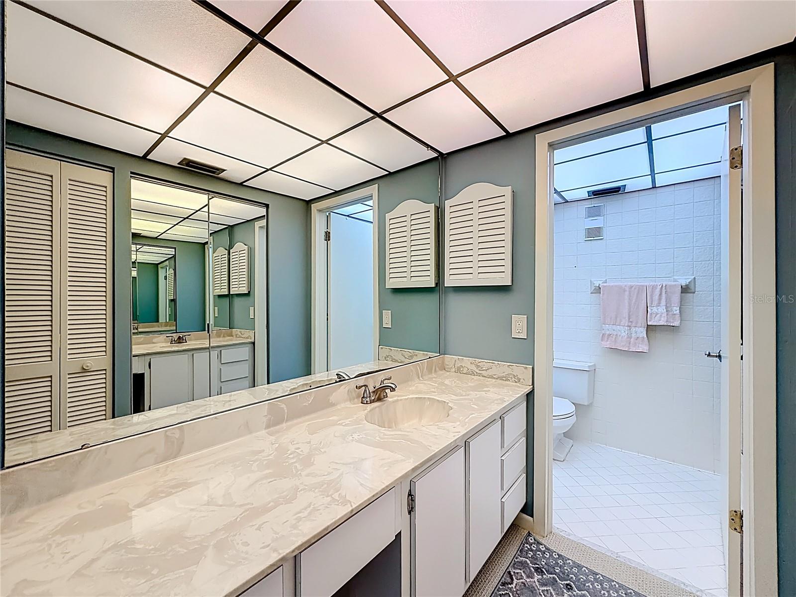 Image 27 of 51 For 2700 Bayshore Boulevard 9302