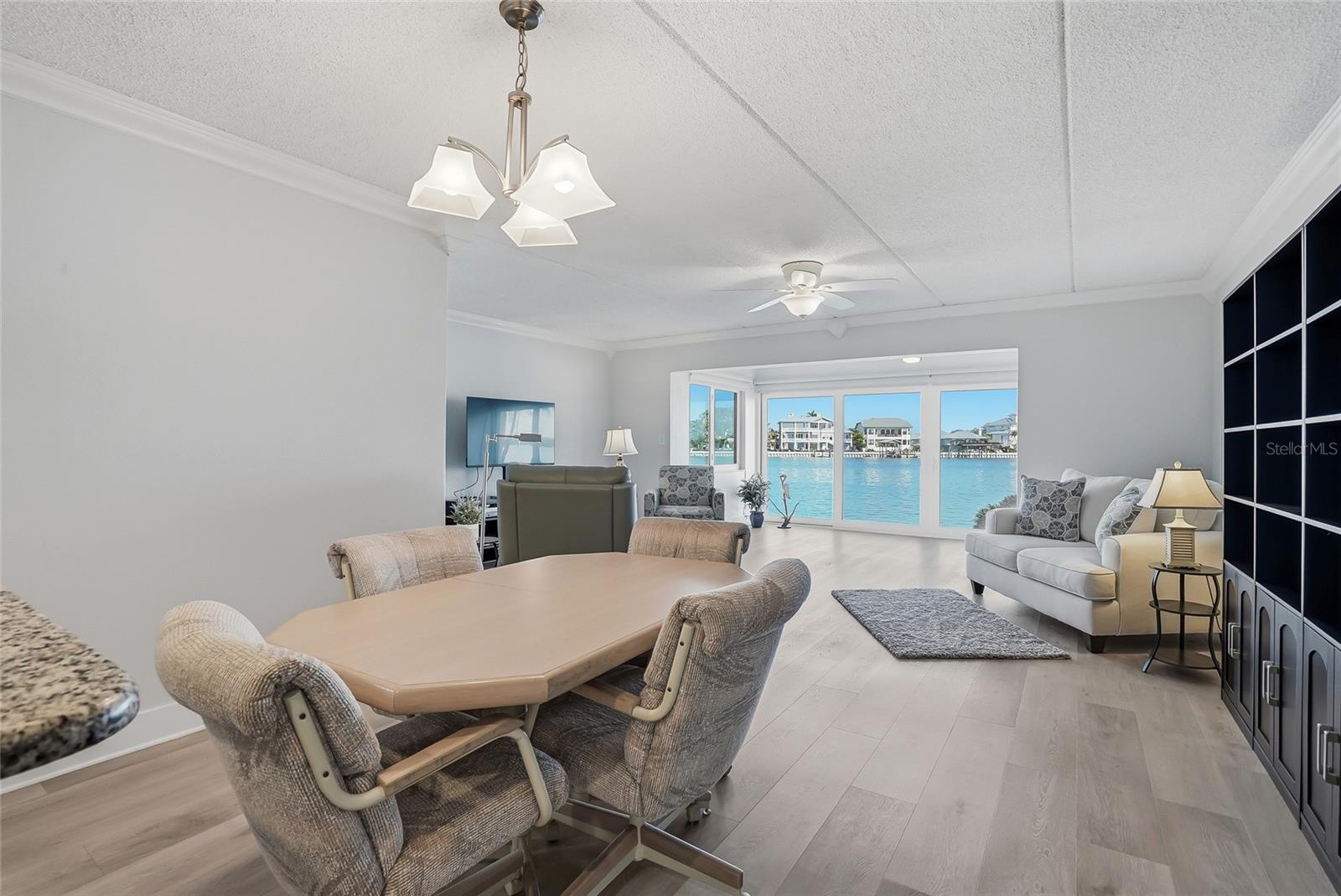 Image 13 of 64 For 868 Bayway Boulevard 101