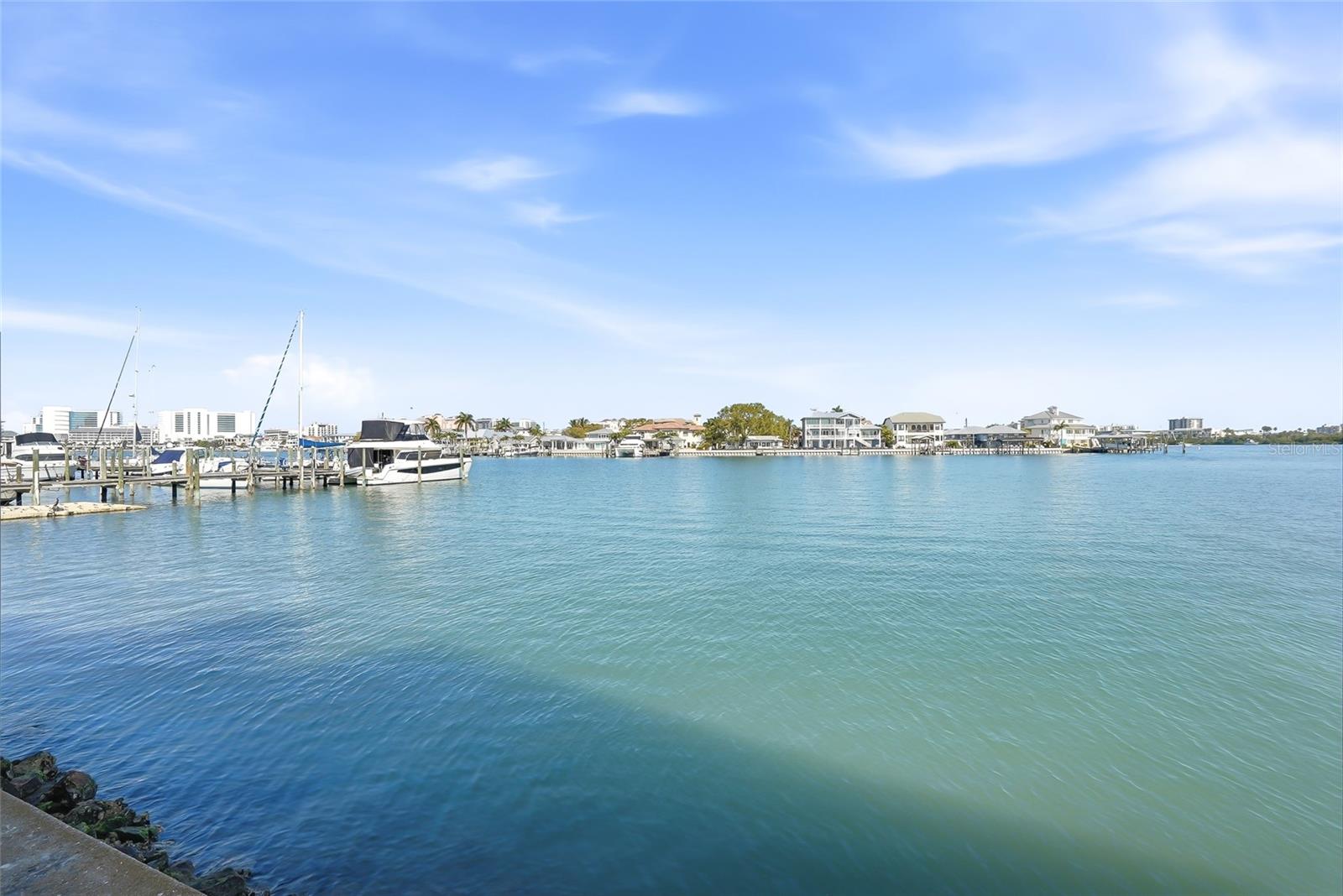 Image 39 of 64 For 868 Bayway Boulevard 101