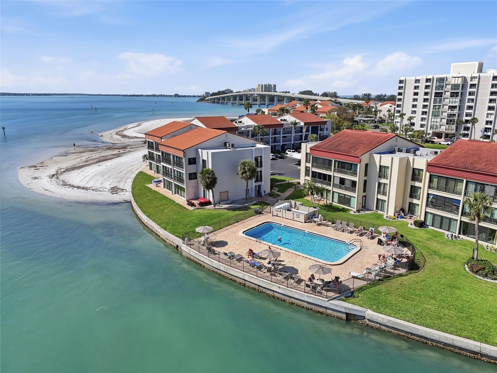 Image 59 of 64 For 868 Bayway Boulevard 101