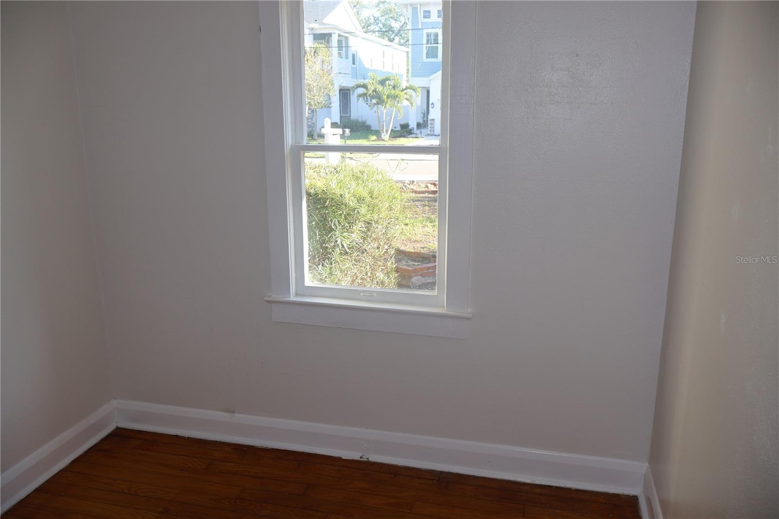 Image 17 of 25 For 3815 De Leon Street