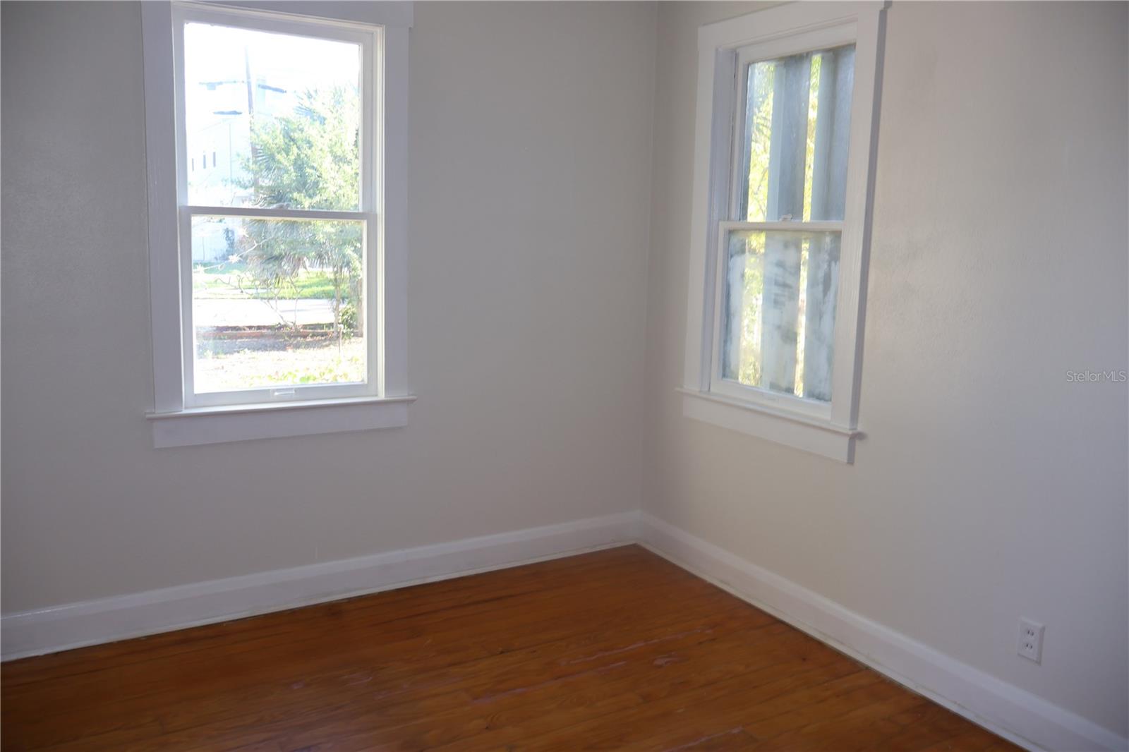 Image 18 of 25 For 3815 De Leon Street